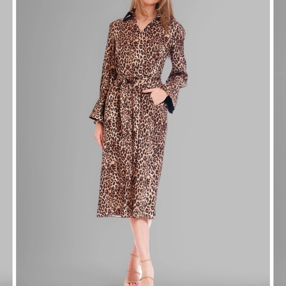 julia jordan Dresses & Skirts - NWT Julia Jordan Brown and Black Animal Print Dress